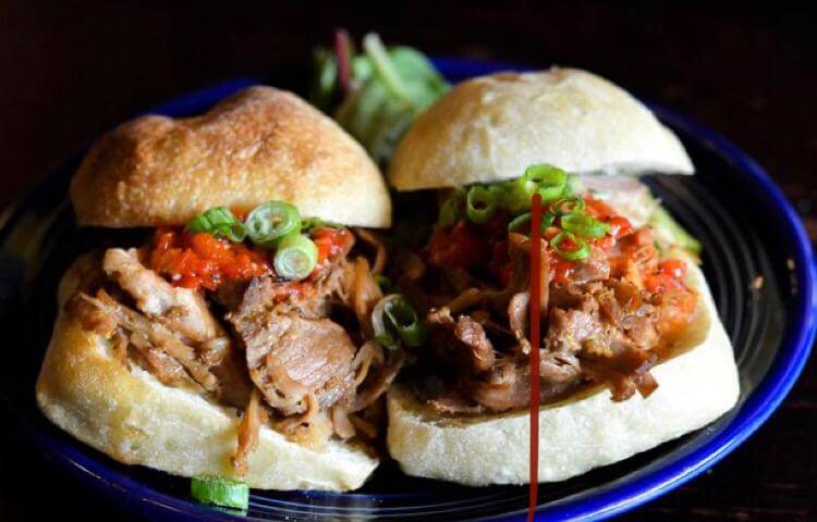 sanduiche de carne louca